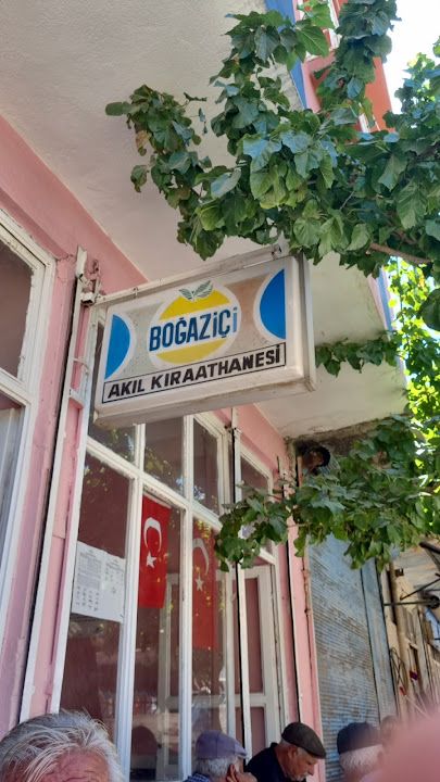 Boğaziçi Akıl Kıraathanesi