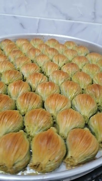 Çelikbey Baklava İle Künefe
