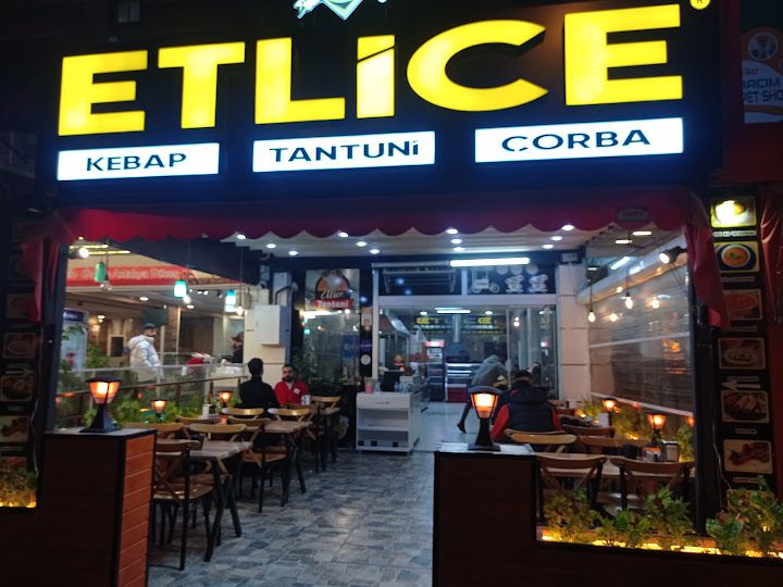 Etlice Lahmacun Tantuni Çorba