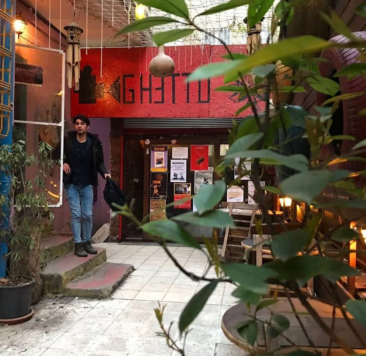 Ghetto Cafe