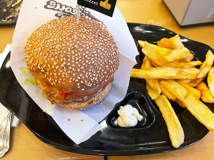Gorgeous Burger
