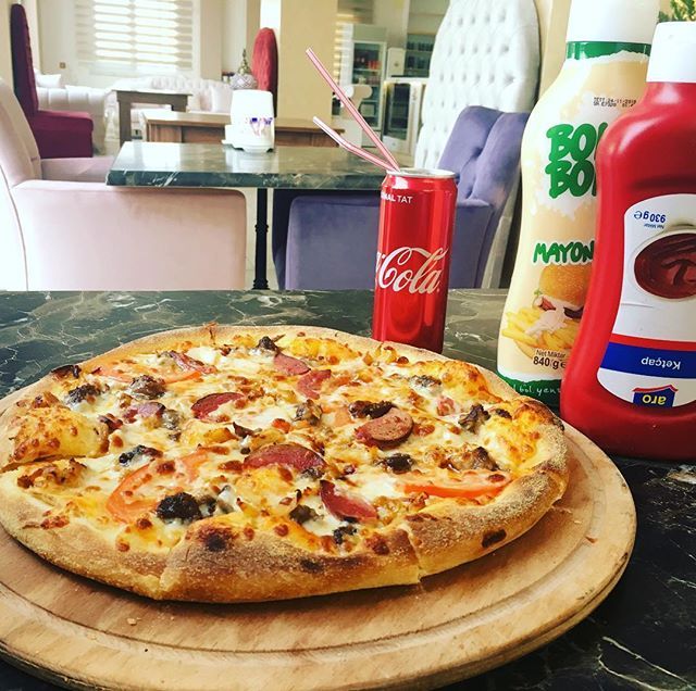 Grand Pizza Plus