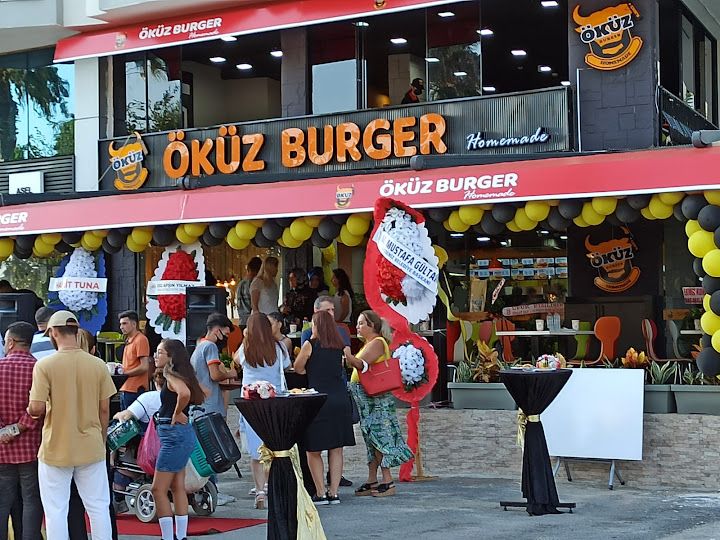 Gülen Ökkü's Burger Sahil