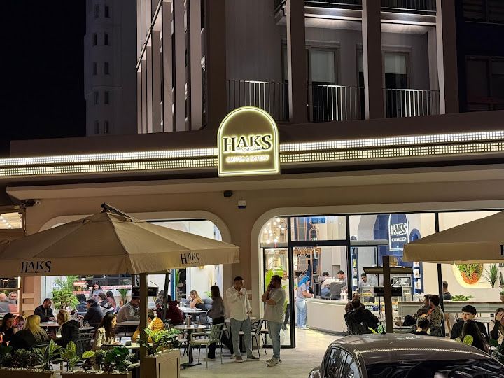 Haks Coffee & Eatery