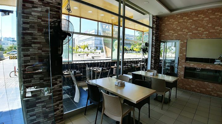 Hayat Sofrası Lahmacun Pide Kebap Ciğer Döner Kahvaltı Çorba