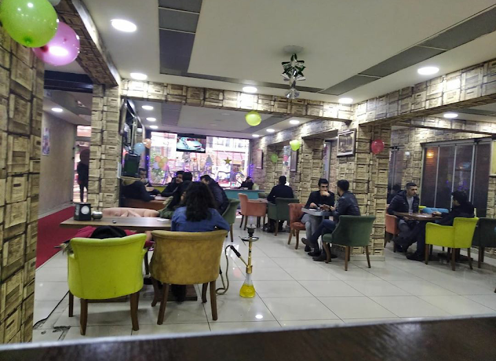 Hüner Cafe