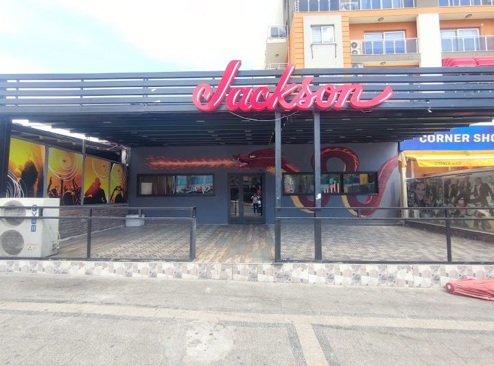 Jackson Pub
