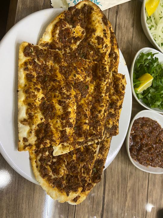 Karizma Lahmacun