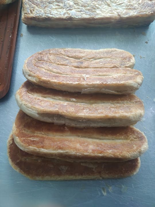Meşhur Sariyer Pide Börek Pizza Salonu