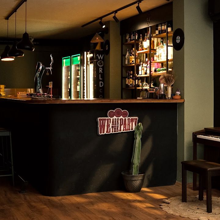 Mitras Jazz Bar
