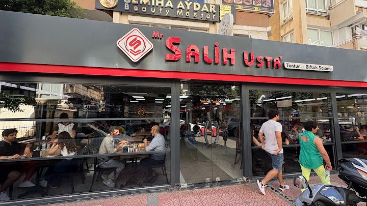 Mr Salih Usta Tantuni & Biftek