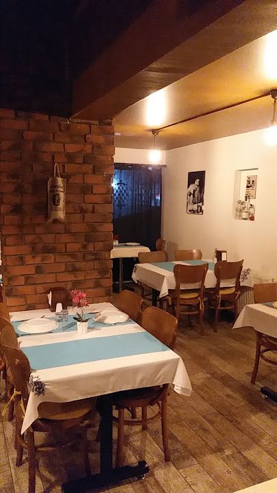 Publo Cafe & Bar