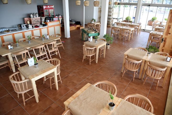 Yöreden Kafe