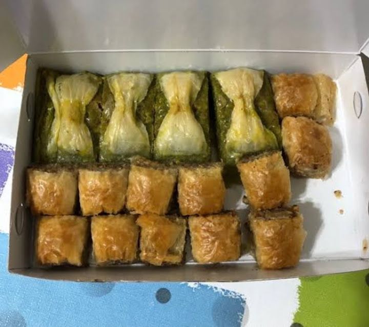 Gülümoğlu Baklava Beyazıt Caddesi