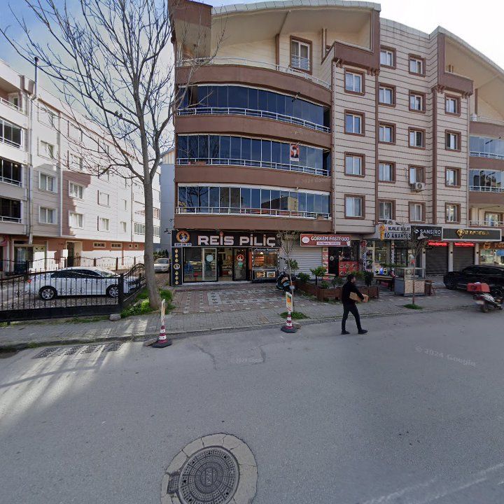 Reis Piliç Market (millet)