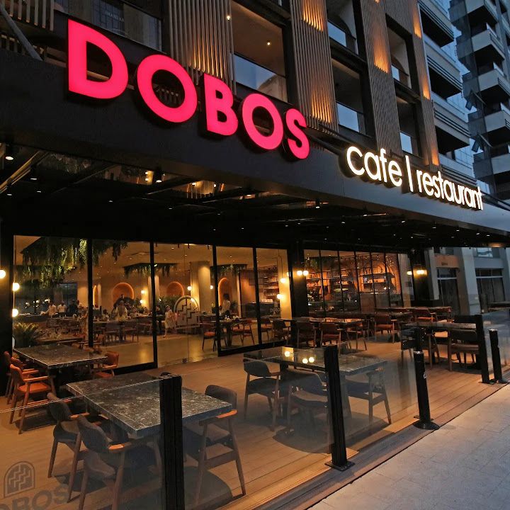 Dobos Lounge