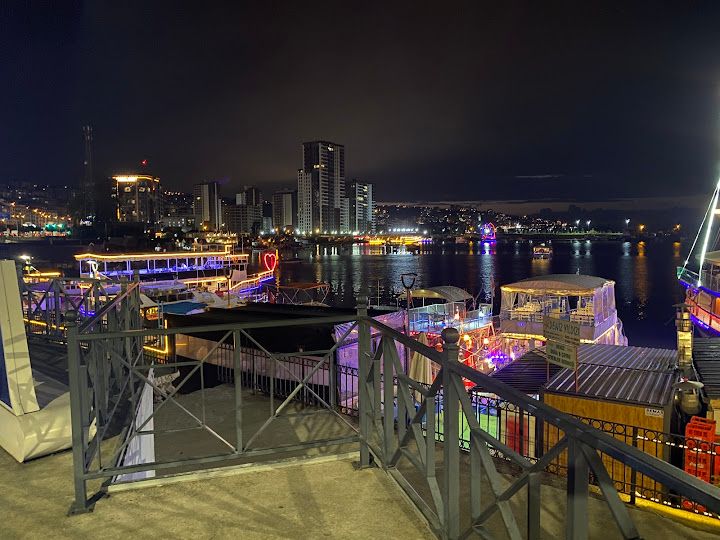 Gümüş Balık Tekne Restorant & Cafe