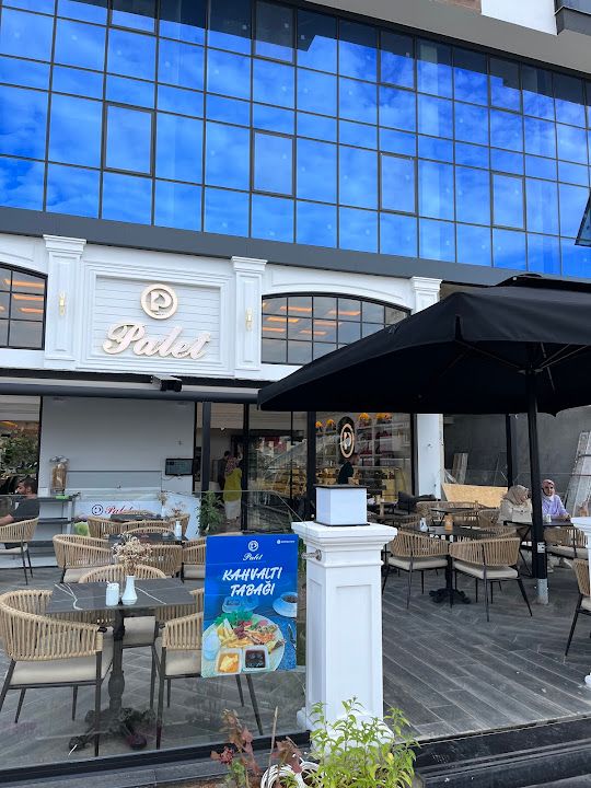 Palet Pastane & Bistro Şana\Kaşüstü
