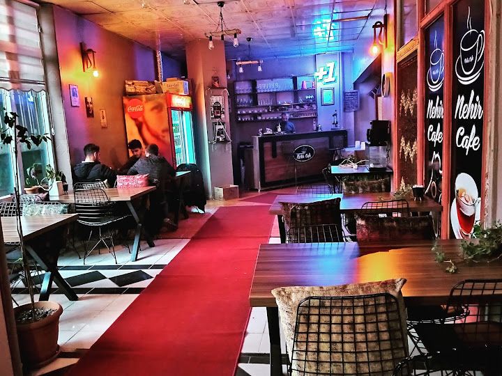 NEHİR CAFE YÜKSEKOVA
