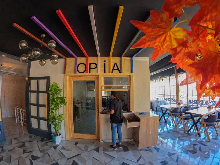 Opia Cafe