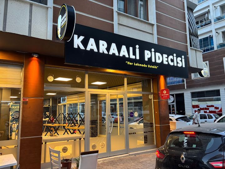 Karaali Pidecisi
