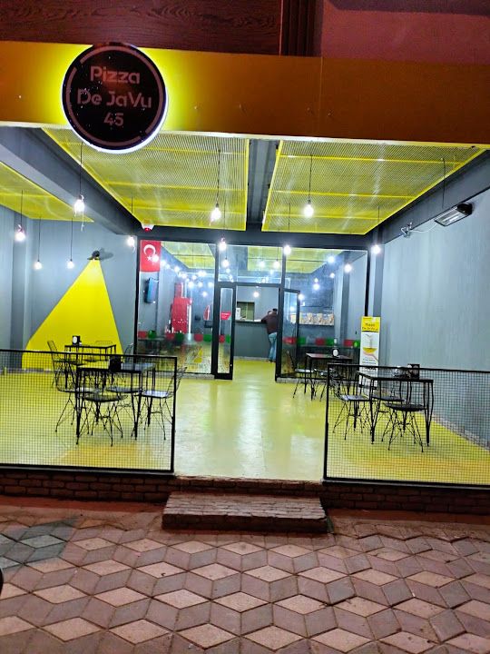 Pizza Dejavu