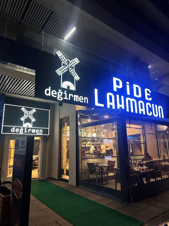 Değirmen Inistanbul Pide Lahmacun