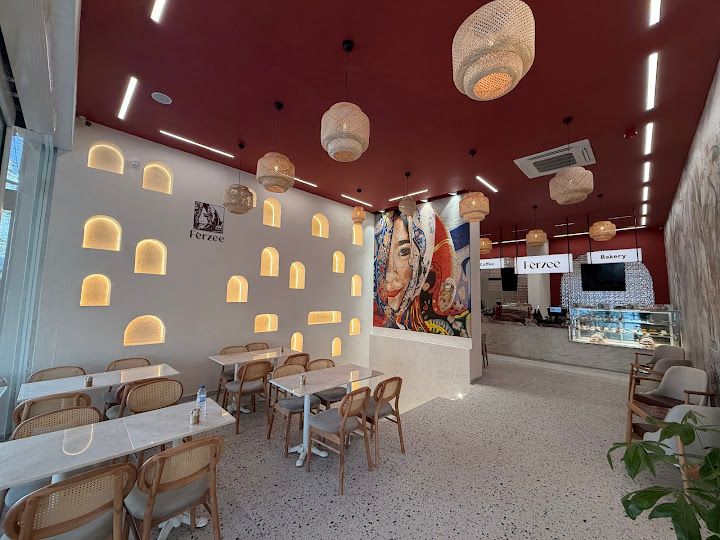 Ferzee Coffee And Bakery