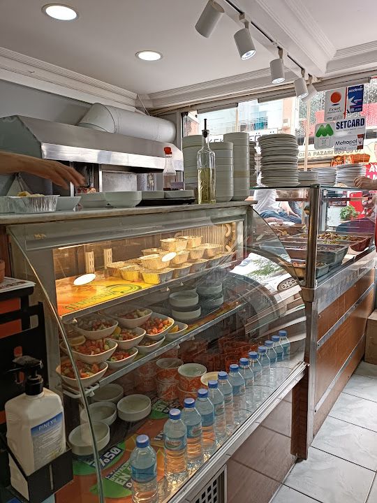 Gökkusaği Lokantasi Izgara Ve Döner Salonu