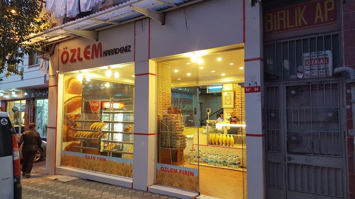 Özlem Karadeniz Odun Ekmek Fırını