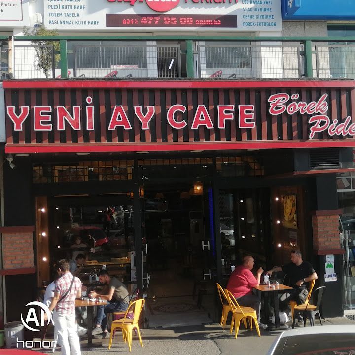 Yeniay Cafe Börek&pide Salonu